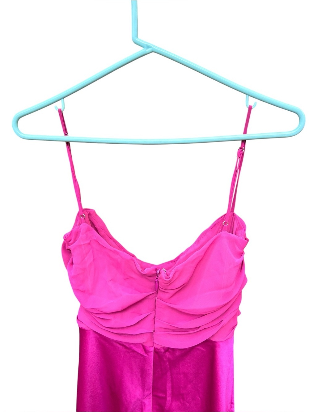 House of CB Teia midi dress is crafted from hot pink satin - Picture 3 of 10